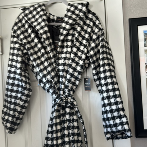 Forever 21 Houndstooth coat - Picture 8 of 10